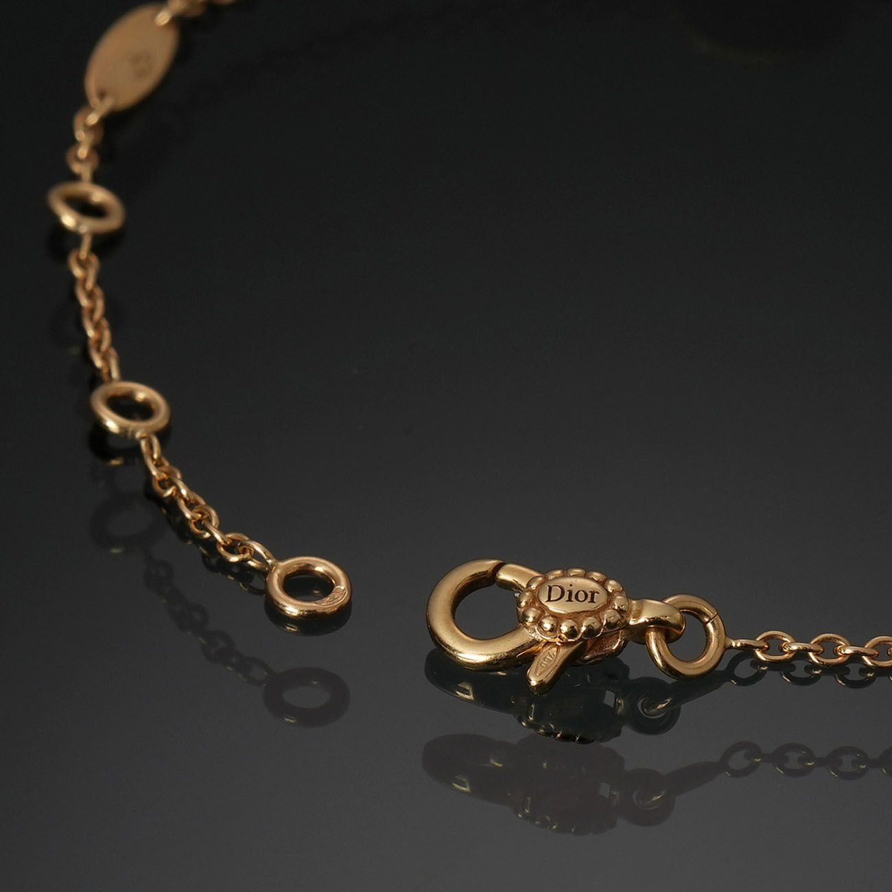 CHRISTIAN DIOR(USED)디올 로즈 드 방 자개 브레이슬릿 JRDV95147